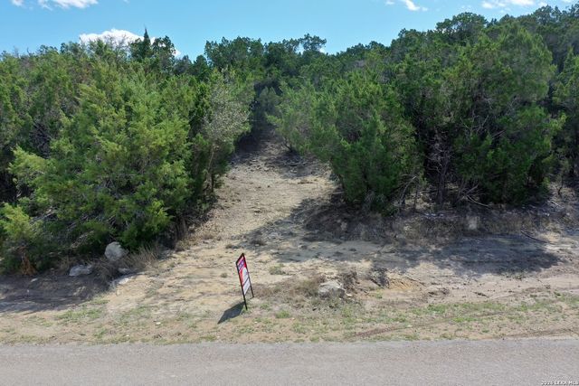 551 Elm Valley, Bulverde, TX 78163