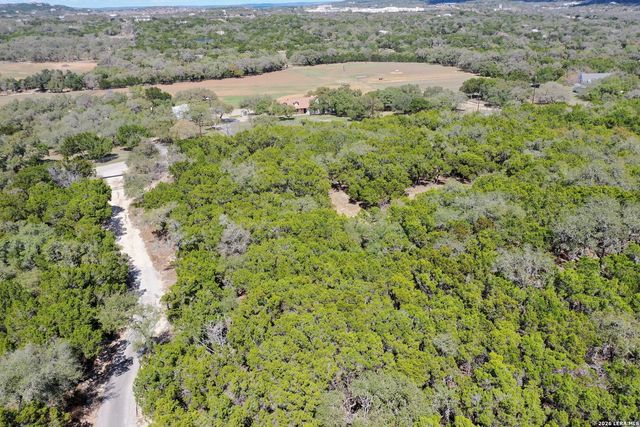 551 Elm Valley, Bulverde, TX 78163