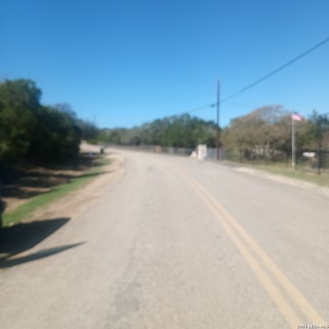 551 Elm Valley, Bulverde, TX 78163