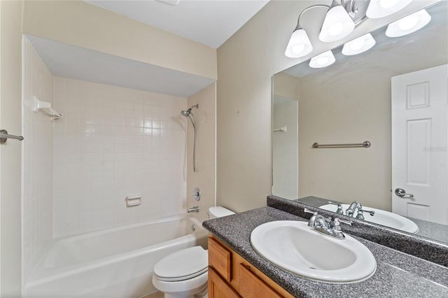 10316 CARROLLWOOD COURT 57, Tampa, FL 33618