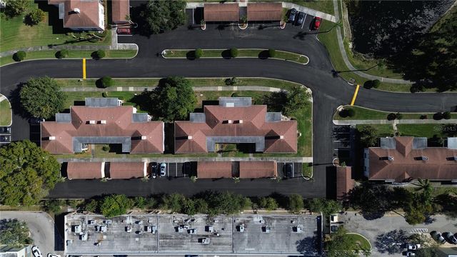 10316 CARROLLWOOD COURT 57, Tampa, FL 33618