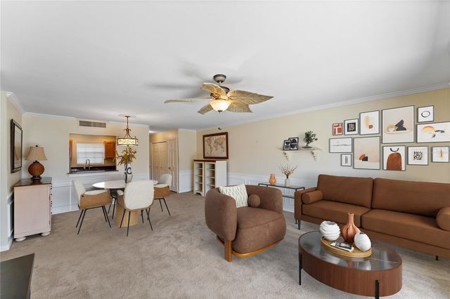 10316 CARROLLWOOD COURT 57, Tampa, FL 33618