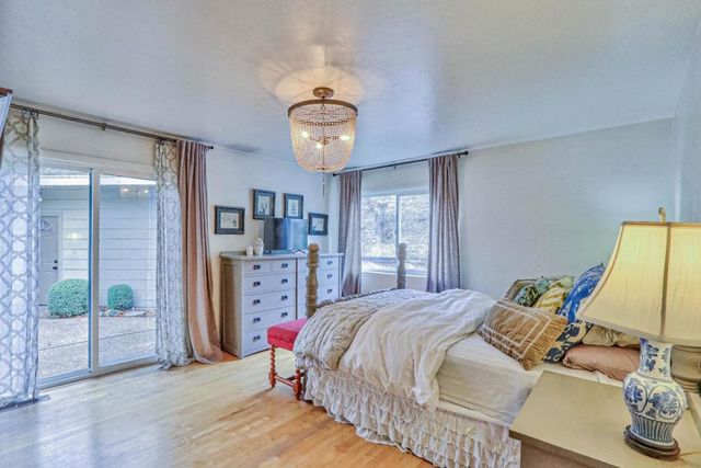 180 San Benancio Road, Salinas, CA 93908