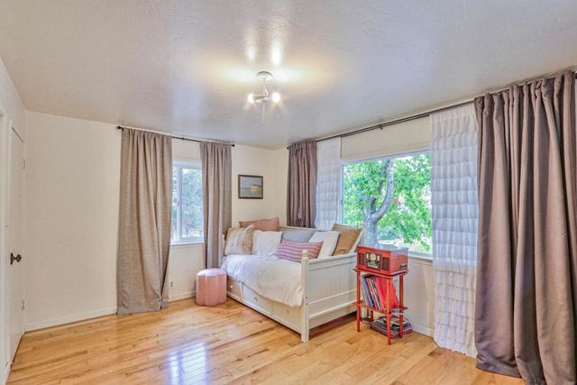 180 San Benancio Road, Salinas, CA 93908