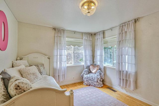 180 San Benancio Road, Salinas, CA 93908