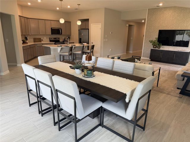 2602 LOLA LANE, Kissimmee, FL 34744
