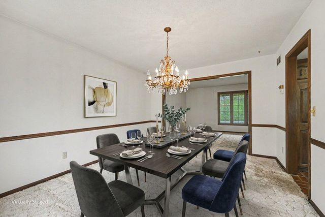 203 Belmont Court, Apple Valley, MN 55124