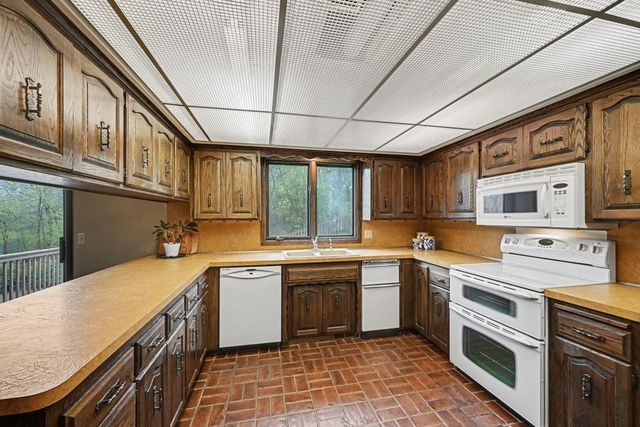 203 Belmont Court, Apple Valley, MN 55124