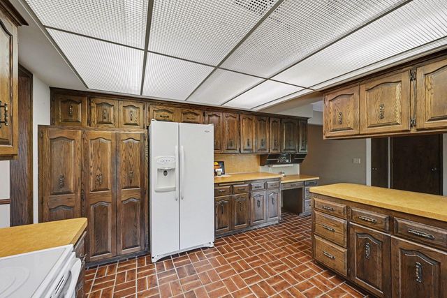 203 Belmont Court, Apple Valley, MN 55124