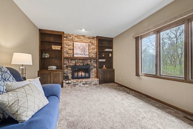 203 Belmont Court, Apple Valley, MN 55124