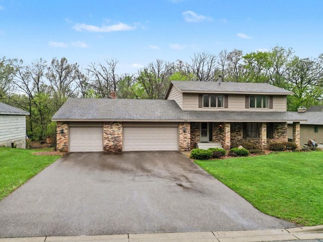 203 Belmont Court, Apple Valley, MN 55124