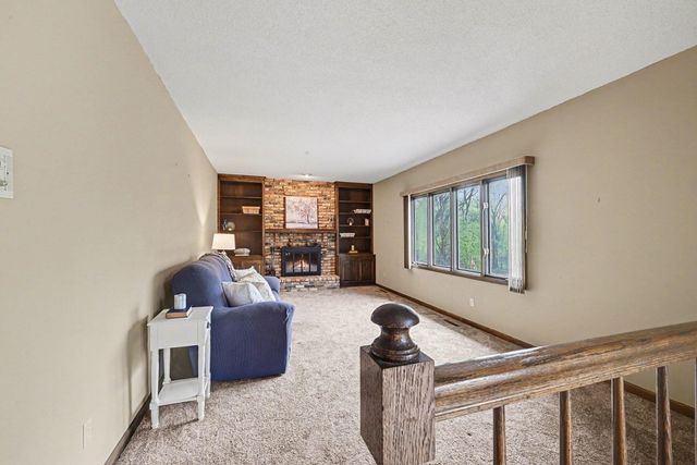 203 Belmont Court, Apple Valley, MN 55124