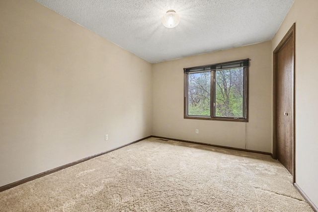 203 Belmont Court, Apple Valley, MN 55124