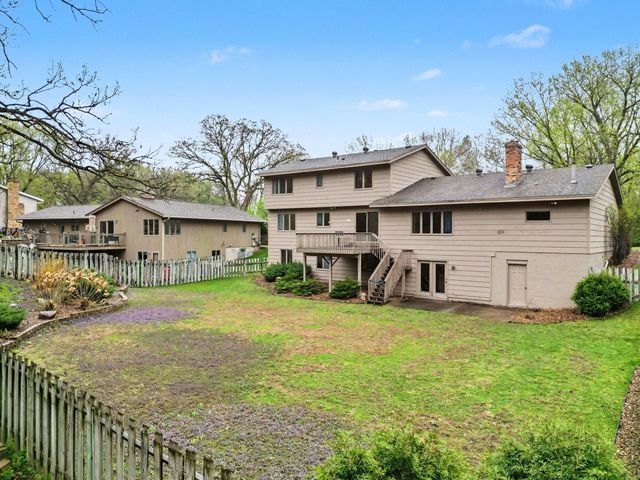 203 Belmont Court, Apple Valley, MN 55124