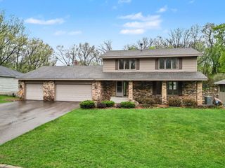 203 Belmont Court, Apple Valley, MN 55124