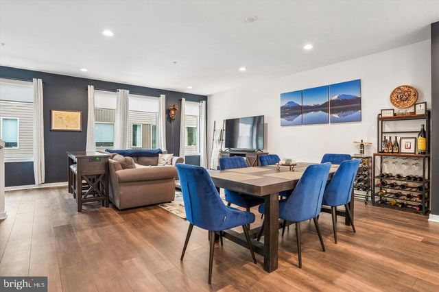 3007 SUNRISE WALK, Philadelphia, PA 19125