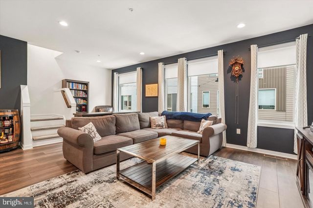 3007 SUNRISE WALK, Philadelphia, PA 19125