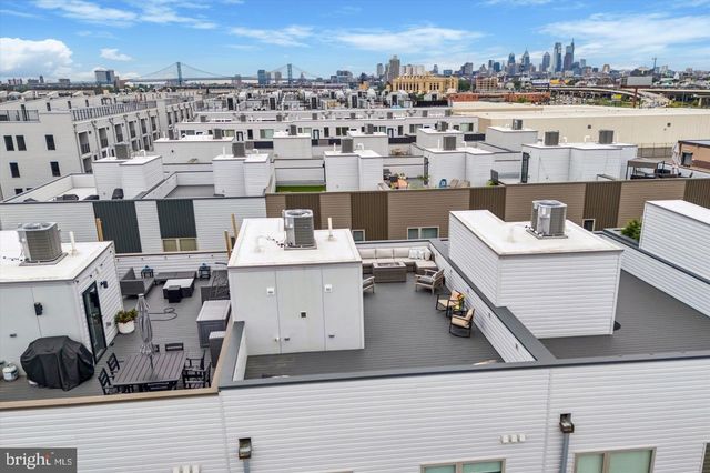 3007 SUNRISE WALK, Philadelphia, PA 19125