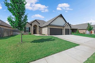 13513 NW 1st Street, Yukon, OK 73099