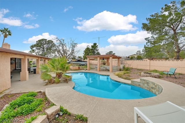 6304 Jennifer Court, Las Vegas, NV 89108