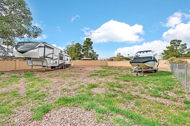 6304 Jennifer Court, Las Vegas, NV 89108