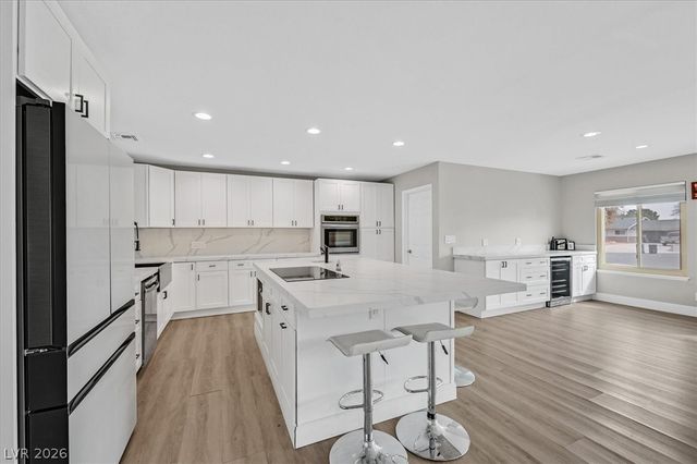 6304 Jennifer Court, Las Vegas, NV 89108