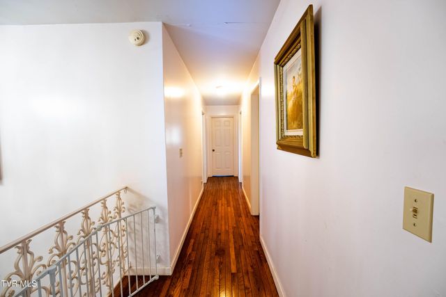 149 Hill Top Loop, Rogersville, TN 37857