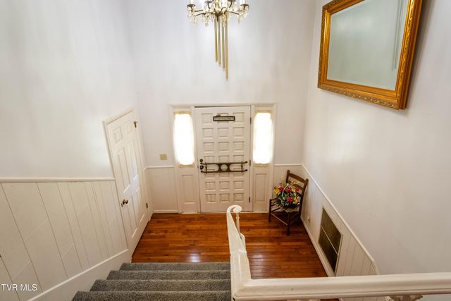 149 Hill Top Loop, Rogersville, TN 37857