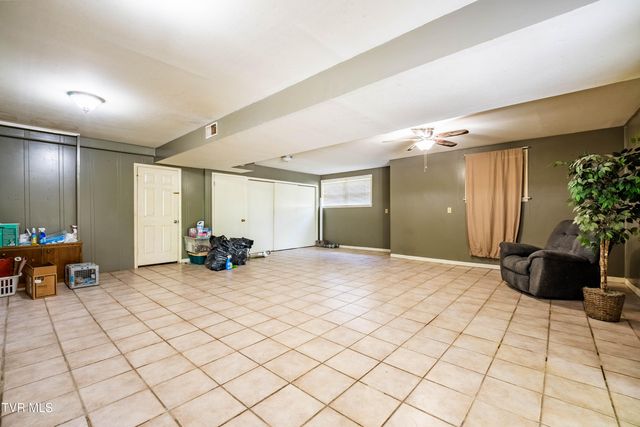 149 Hill Top Loop, Rogersville, TN 37857
