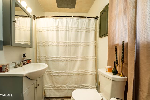149 Hill Top Loop, Rogersville, TN 37857