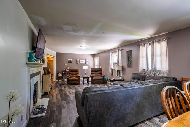 149 Hill Top Loop, Rogersville, TN 37857