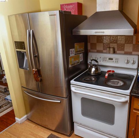 767 Marlesta Rd, Pinole, CA 94564