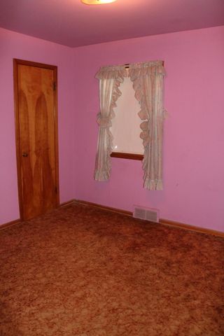 3135 AVE. G, Council Bluffs, IA 51501