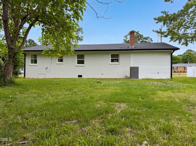 303 Stancil Street, Smithfield, NC 27577