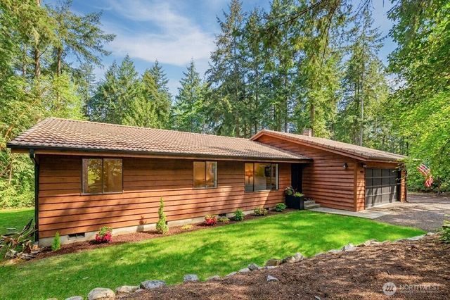 1989 NW Lucky Lane, Silverdale, WA 98383