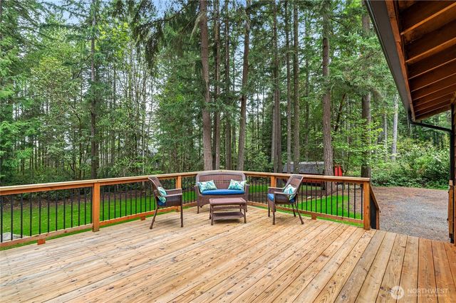 1989 NW Lucky Lane, Silverdale, WA 98383