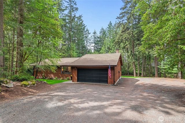 1989 NW Lucky Lane, Silverdale, WA 98383