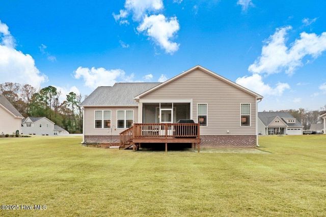 117 Persimmon Drive, New Bern, NC 28562
