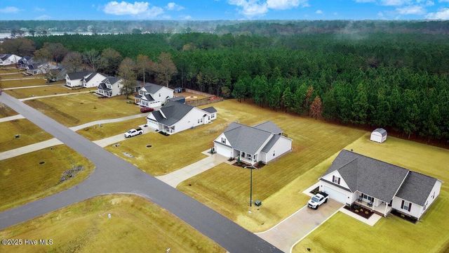 117 Persimmon Drive, New Bern, NC 28562