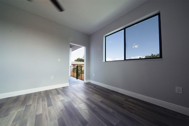 333 NW 41st Street 329, Oakland Park, FL 33309