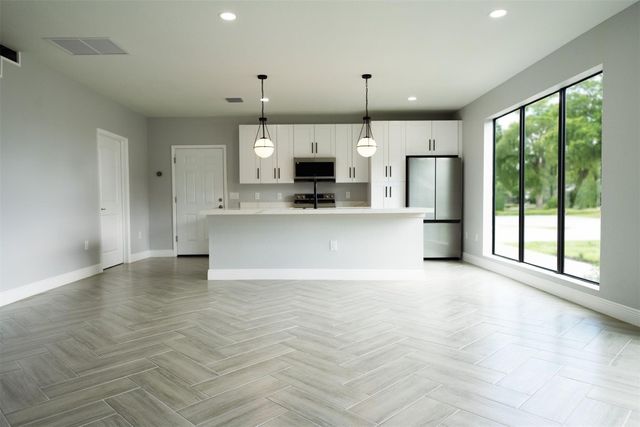 333 NW 41st Street 329, Oakland Park, FL 33309