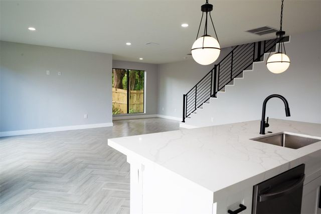 333 NW 41st Street 329, Oakland Park, FL 33309