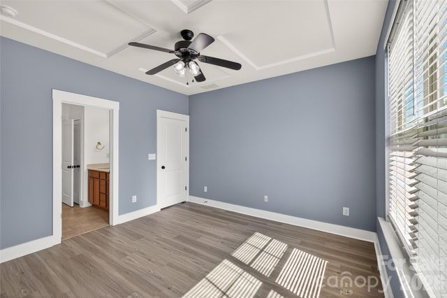 3841 Willow Green Place, Charlotte, NC 28206
