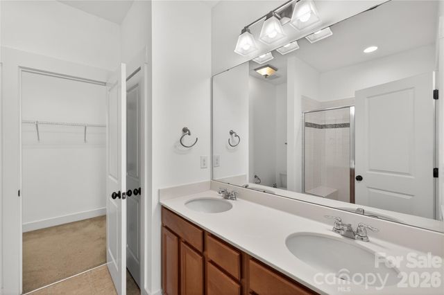 3841 Willow Green Place, Charlotte, NC 28206