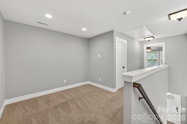 3841 Willow Green Place, Charlotte, NC 28206