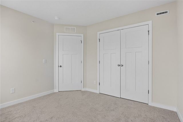 704 Olivia St, Collier Twp, PA 15205