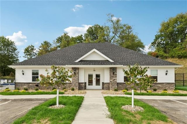 704 Olivia St, Collier Twp, PA 15205