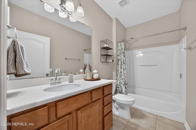 618 BRIAR VIEW Drive, Orange Park, FL 32065