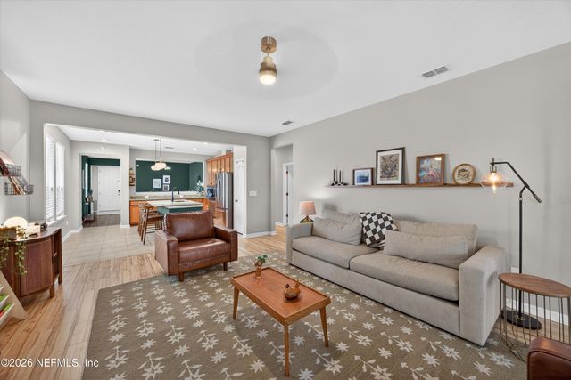 618 BRIAR VIEW Drive, Orange Park, FL 32065