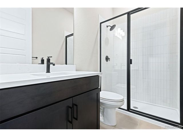 1661 Winter Glow Dr, Windsor, CO 80550